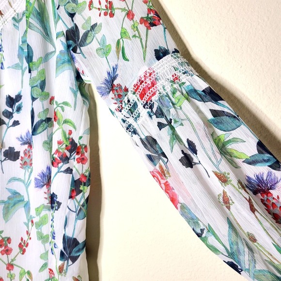 Tommy Hilfiger Blouse Size M Botanical Tie Smocking Long Sleeve Lined Multicolor - Picture 2 of 13